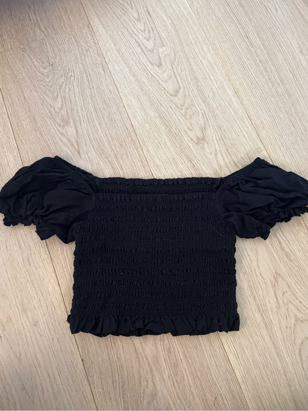 KatieJNYC puff sleeve top
